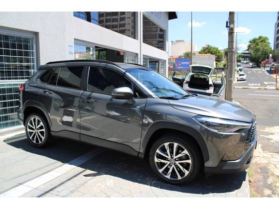 TOYOTA COROLLA CROSS 2.0 VVT-IE FLEX XRE DIRECT SHIFT